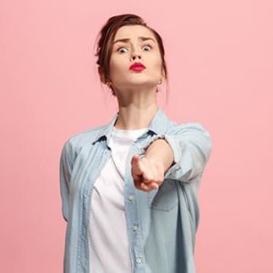Langue Des Signes Française avec formateur à distance et formule mixte sur-mesure 80 h